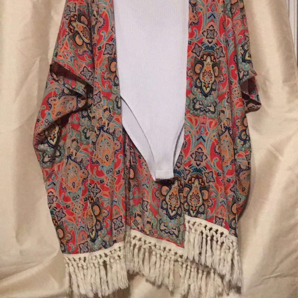 Patterned kimono - Picture 2 of 2